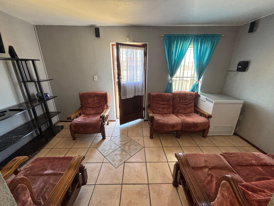 3 Bedroom Property for Sale in Westridge Western Cape